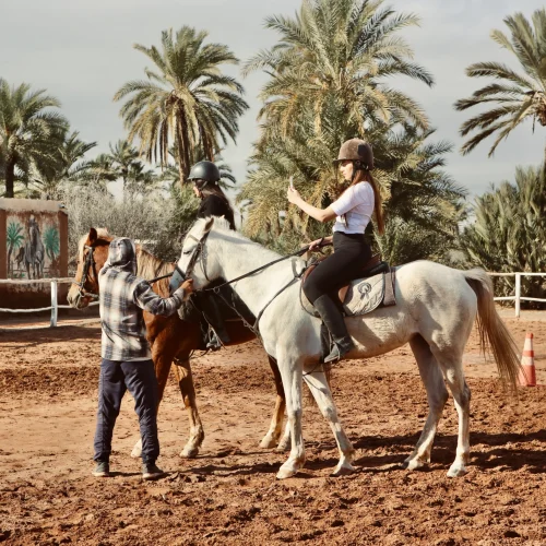 balade-a-cheval-marrakech-couple-scaled.webp